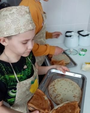В центре 